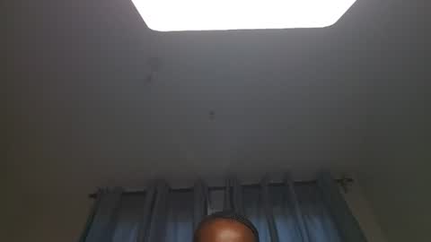 Snapshot of its_metney chatting on June 16, 6:49 am Metney online show from June 16, 6:49 am