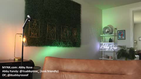 Abby Rose online show from December 22, 7:22 pm