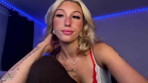 itsirelandbby online show from June 3, 11:10 pm