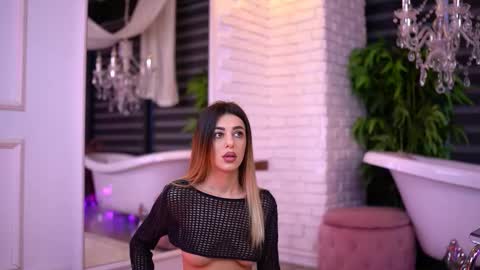 itsivylicious online show from February 9, 6:06 am