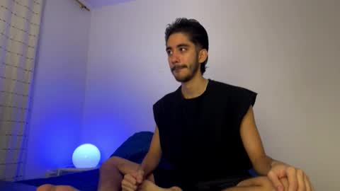 itsmartin_ online show from February 12, 12:11 pm