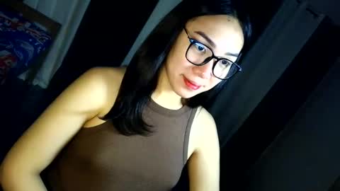 itsmehotqueen online show from June 1, 1:18 am