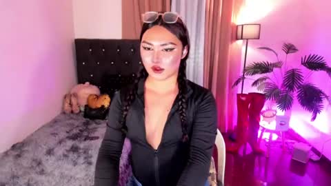 Snapshot of itsmesianaa29 chatting on June 25, 4:00 pm Siana online show from June 25, 4:00 pm