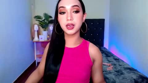 Snapshot of itsmesofiaa69 chatting on November 17, 12:49 am Sofia online show from November 17, 12:49 am