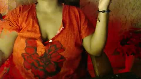 Snapshot of itsmiradesire chatting on May 6, 3:28 pm Mira online show from May 6, 3:28 pm