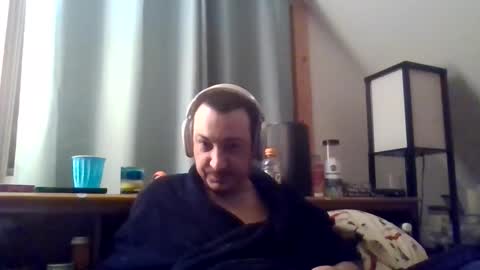 Snapshot of itsshady chatting on February 16, 5:36 am Shady2no1 online show from February 16, 5:36 am