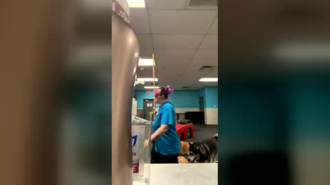 itsthatpalesiren online show from March 18, 11:19 pm