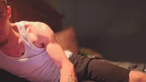 itzd123 online show from April 8, 3:28 am