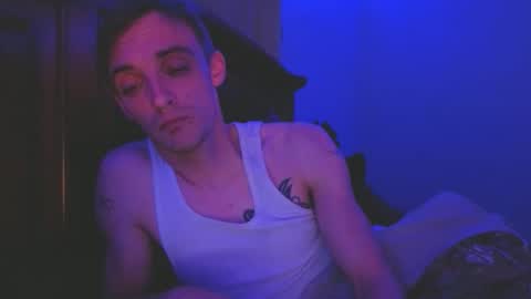 itzd123 online show from April 14, 10:10 am