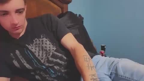 itzd123 online show from April 15, 7:54 pm