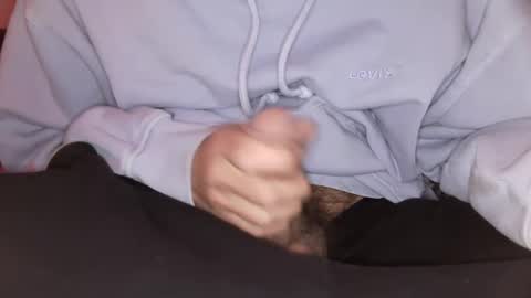 Snapshot of iuuuf2 chatting on February 23, 8:44 pm Iuuuf2 or Samel online show from February 23, 8:44 pm