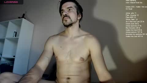 Snapshot of ivancegun chatting on March 2, 1:49 pm Ivan online show from March 2, 1:49 pm