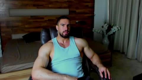 IvanHydee online show from May 29, 4:32 am