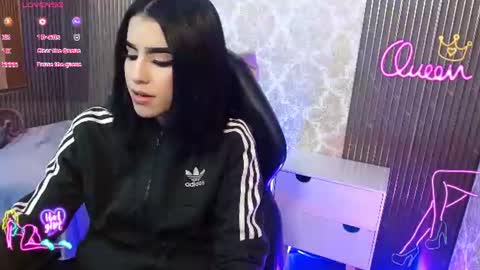Snapshot of ivanna_tay1 chatting on June 16, 3:20 am ivanna_tay1 online show from June 16, 3:20 am