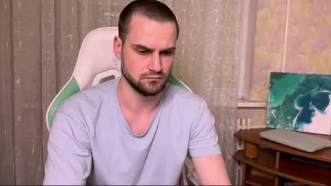 Snapshot of iveran_love1 chatting on May 1, 6:23 pm iveran online show from May 1, 6:23 pm