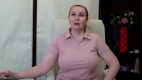 Snapshot of ivettasplash chatting on May 21, 2:40 am IrennaSplash online show from May 21, 2:40 am