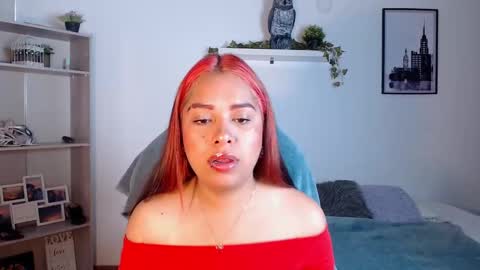 Snapshot of ivone_castro chatting on October 27, 12:42 pm ivone_castro online show from October 27, 12:42 pm