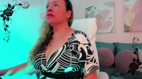 Ivonne online show from February 23, 12:57 pm