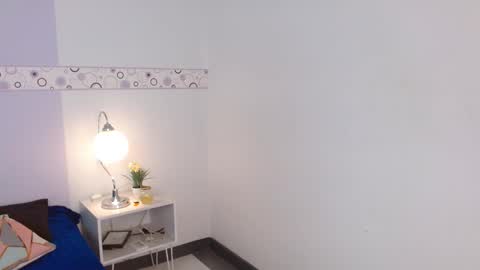 IvonnyBon online show from March 22, 3:10 am