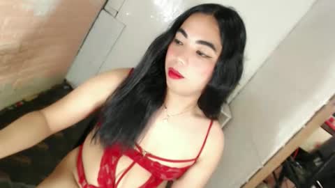 ivory_delight online show from April 10, 7:07 pm