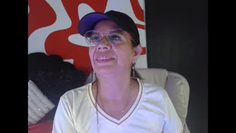 Snapshot of ivory_mistress chatting on May 11, 2:45 pm ivory_mistress online show from May 11, 2:45 pm