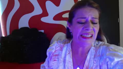 Snapshot of ivory_mistress chatting on May 29, 2:04 pm ivory_mistress online show from May 29, 2:04 pm