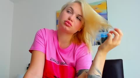 ivory_soule online show from April 2, 3:59 am