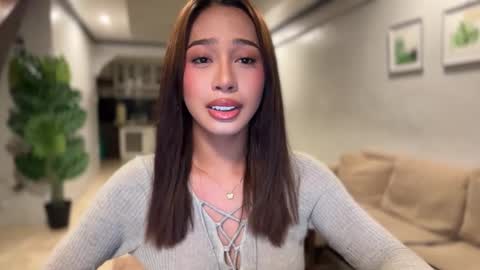 kirstenelsie online show from October 11, 4:27 pm