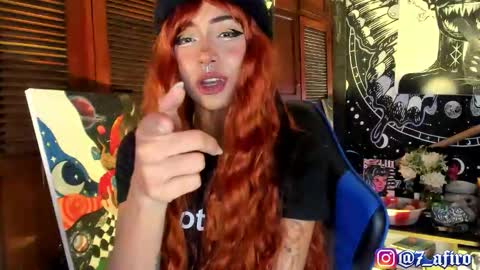 Snapshot of ivy_byte chatting on February 22, 2:02 am - online show from February 22, 2:02 am