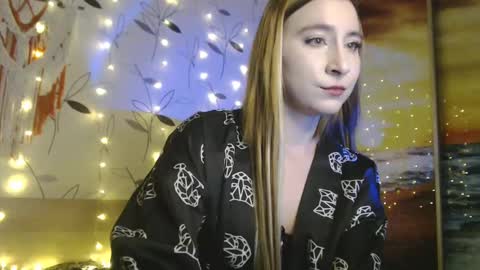 Snapshot of ivy_dean_ chatting on February 10, 10:51 pm Ivy online show from February 10, 10:51 pm