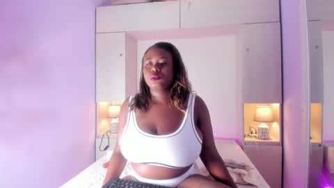 Snapshot of ivybennett chatting on March 24, 12:21 pm IVANA online show from March 24, 12:21 pm