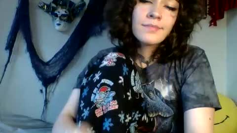 Snapshot of ivydevilll chatting on November 26, 2:18 pm IVY DEVILL online show from November 26, 2:18 pm
