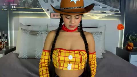 ivyellis online show from October 30, 12:17 pm