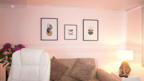 Ivy Grabes online show from April 18, 7:07 pm