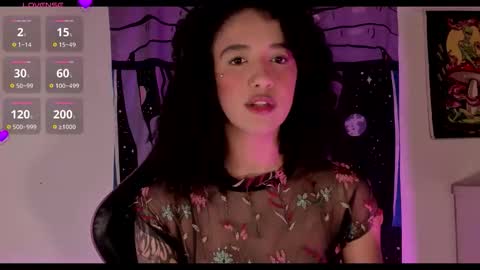 Snapshot of ivymanson_ chatting on September 12, 8:25 am Camila online show from September 12, 8:25 am