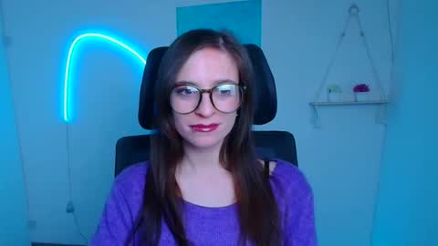 Snapshot of ivynoir_ chatting on April 24, 12:29 pm Ivy online show from April 24, 12:29 pm