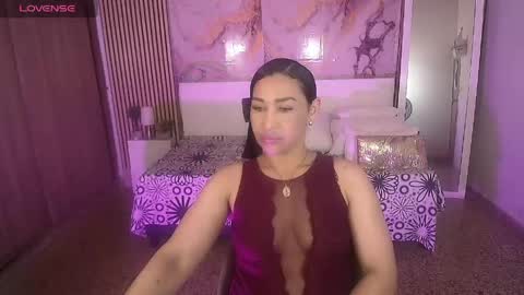 Snapshot of ivyshine7 chatting on April 29, 7:31 pm ivyshine7 online show from April 29, 7:31 pm