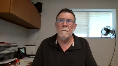 Snapshot of iwantsex724 chatting on November 4, 12:10 am iwantsex724 online show from November 4, 12:10 am