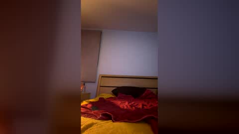 iwantu1230 online show from February 13, 8:49 pm