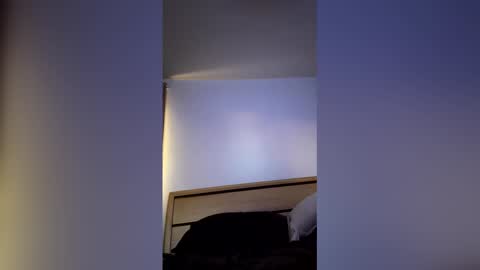 iwantu1230 online show from March 11, 10:43 am