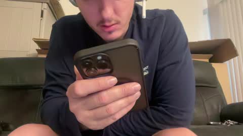 iwantyounow42069 online show from July 3, 7:20 pm