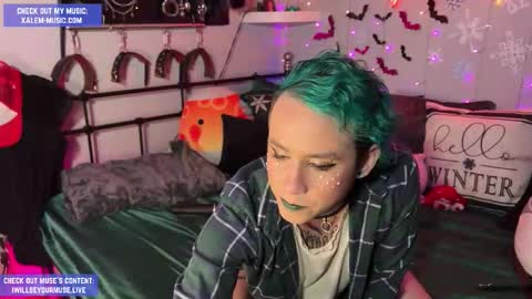 Muse hethey online show from December 20, 12:07 am