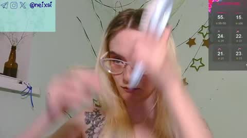 Snapshot of ixsi chatting on May 26, 5:31 pm Nina online show from May 26, 5:31 pm