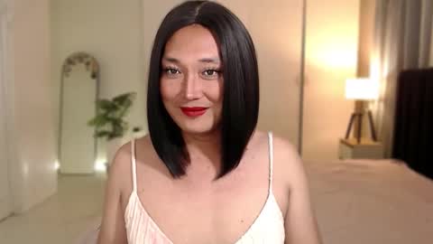 iya_hermosa online show from April 21, 12:55 pm