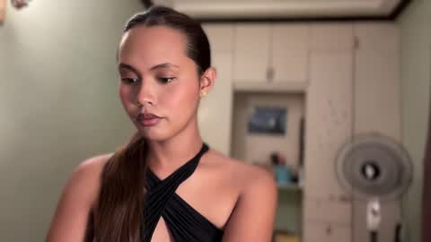 divaonopka online show from April 4, 1:08 pm