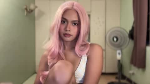 divaonopka online show from April 15, 5:09 pm