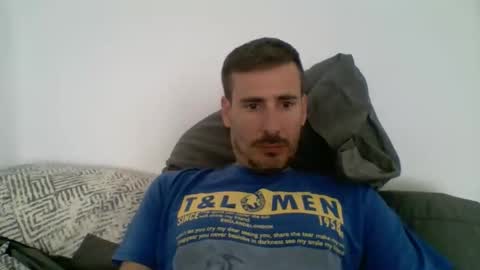 Snapshot of iyoperro chatting on October 26, 11:38 am Casandro online show from October 26, 11:38 am