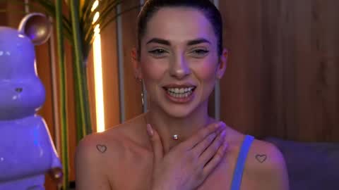 izabelle_02 online show from April 19, 6:21 pm