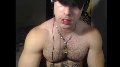 Snapshot of izak144 chatting on January 10, 1:42 am izak144 online show from January 10, 1:42 am