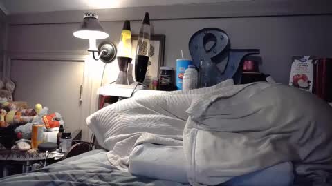 Snapshot of izzame2 chatting on September 15, 3:50 am Willis online show from September 15, 3:50 am